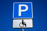 Для инвалидов данные о бесплатной парковке действуют  на территории всей страны